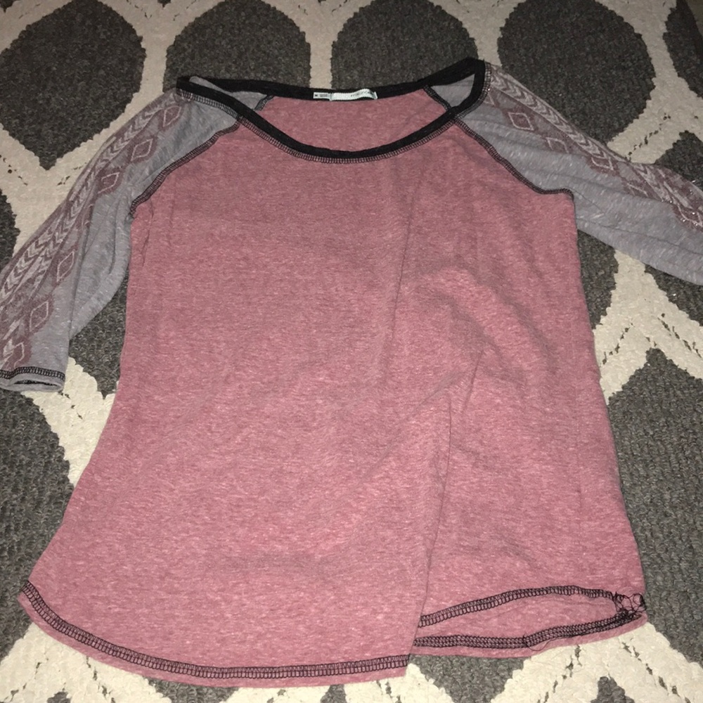 Quarter sleeve blouse